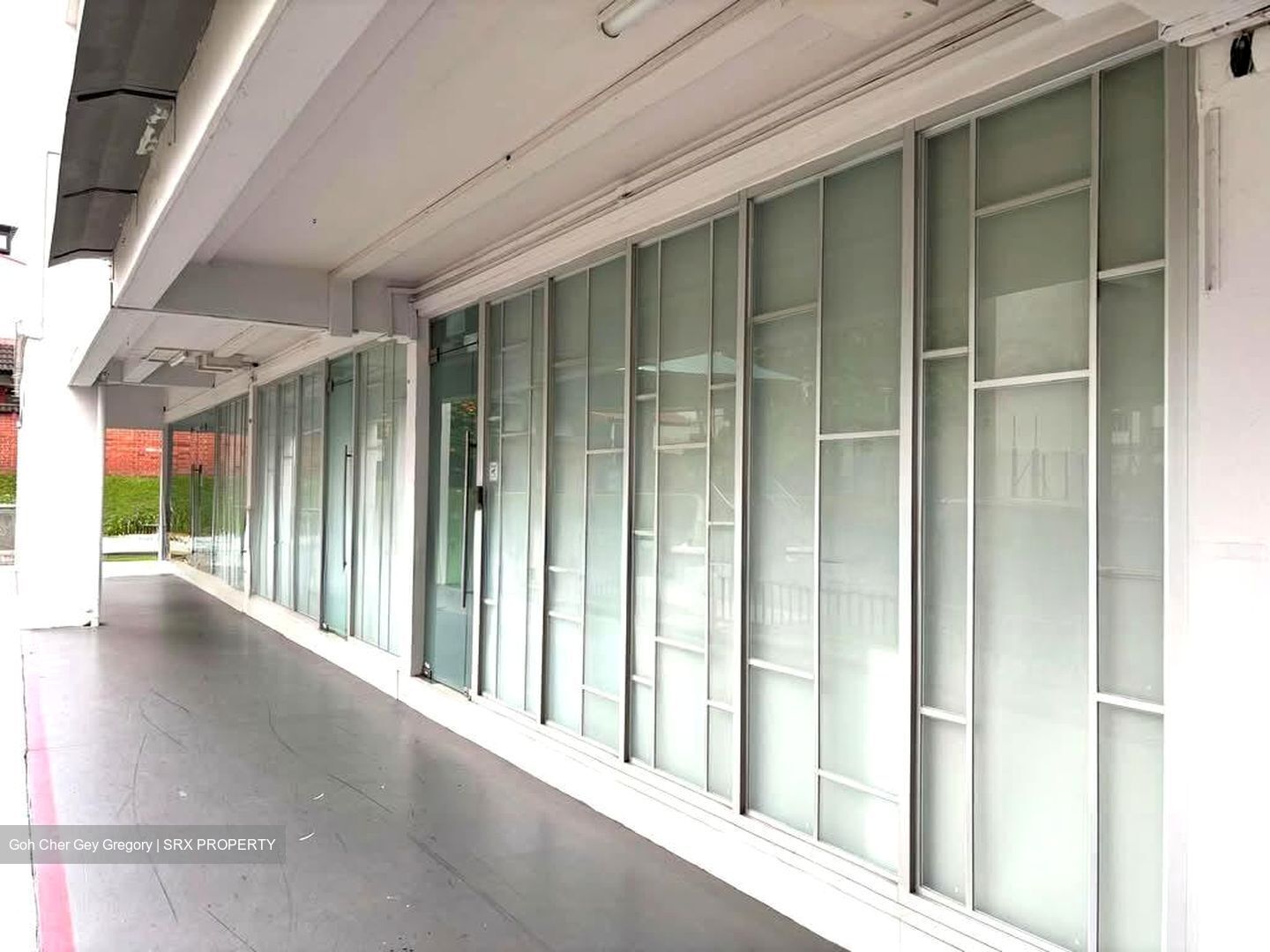 Hougang Avenue 3 (D19), Shop House #580587521